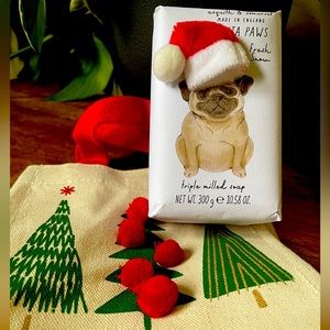 “Santa Paws” luxurious triple milled soap in embellished canvas gift bag🎁